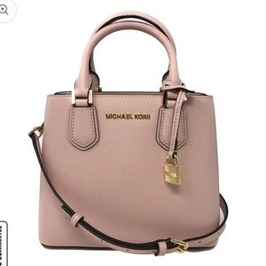 Michael Kors Adele MD Leather Messenger Bag Blossom (35T8GAFM2L)